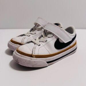 Nike Count Legacy Infant/Toddler Shoes in White/Desert Orche